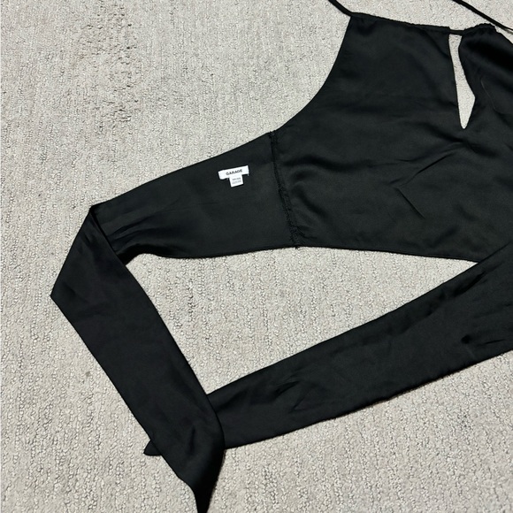 Garage satin tie top - Picture 4 of 4